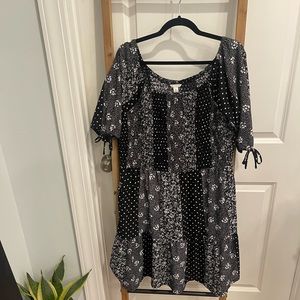 Black and white smoked top dress.